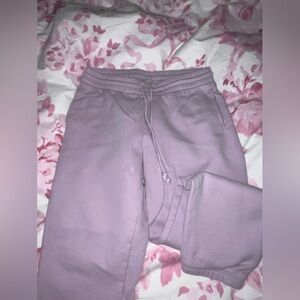 Aritzia TNA Sweatpants / Joggers